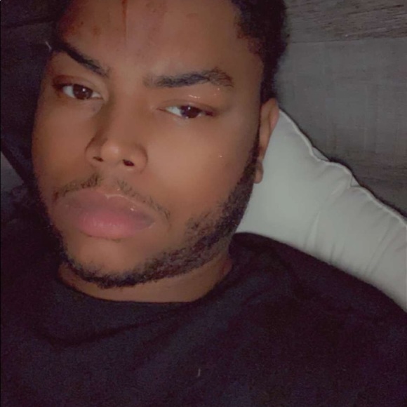 Meet your Posher, Joshua - Picture 1 of 1